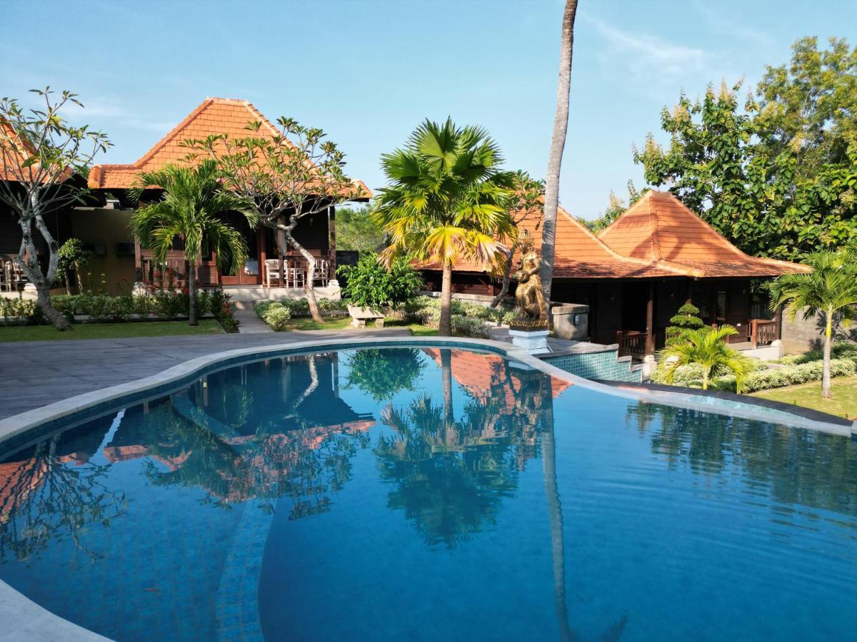 Villa Vilah Batununggul Luaran gambar